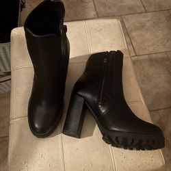 Woman’s High Heel Boots size 5.5