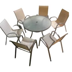 Hampton Table And Chairs