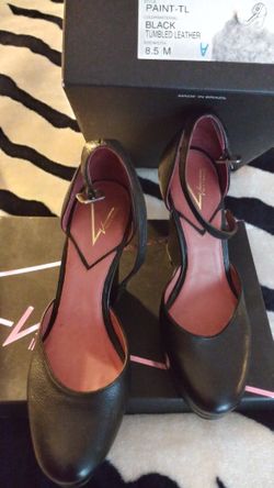 Vince Camuto 8 1/2 Size Shoes