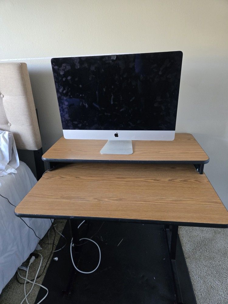 Heavy Desk (The  Computer Is Not For Sell)