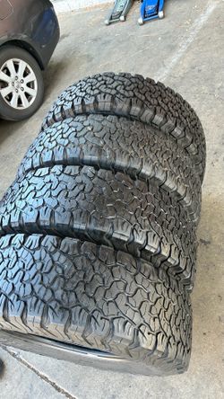 4 tire 265 70 18 Bfgoodrich All Terrain T/A KO2