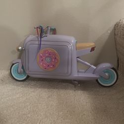 Glitter Girl Lavender Doll Donut Scooter