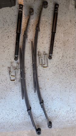 2010 Toyota Tundra Rear Leaf Springs & Shocks – 7K-Mile Takeoffs