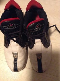 Michael Vick tennis shoes