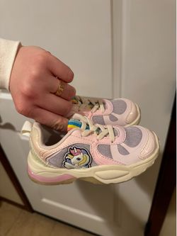 New ZARA Sneakers size 7toddler