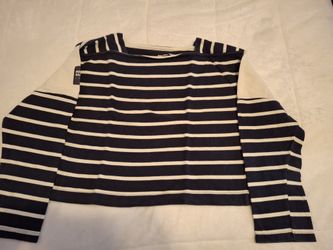 Zara Longsleeve Crop Top