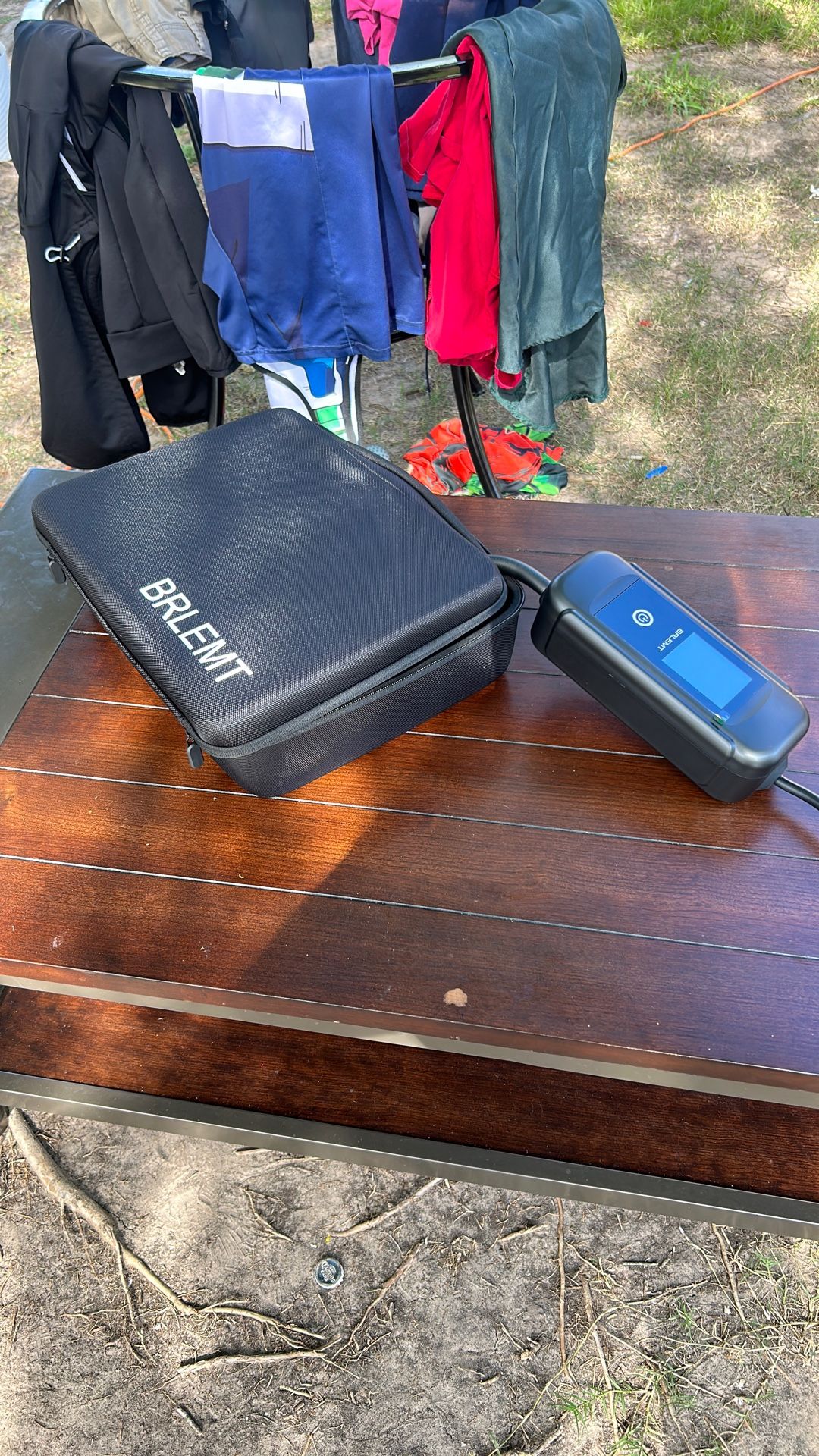 BRLEMT Car charger