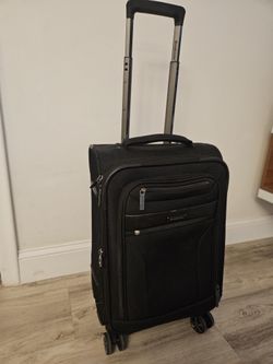Luggage Carry On Brookstone Black