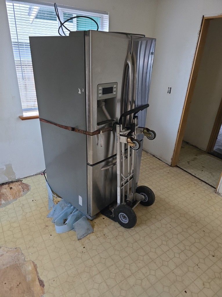 Fridge Stove Dishwasher You Clean Take Free