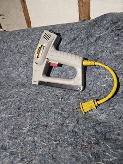 Stanley Electric Stapler