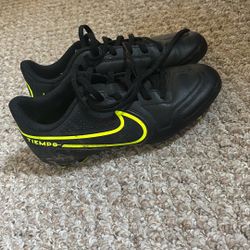 Size 4Y Cleats For Sale!