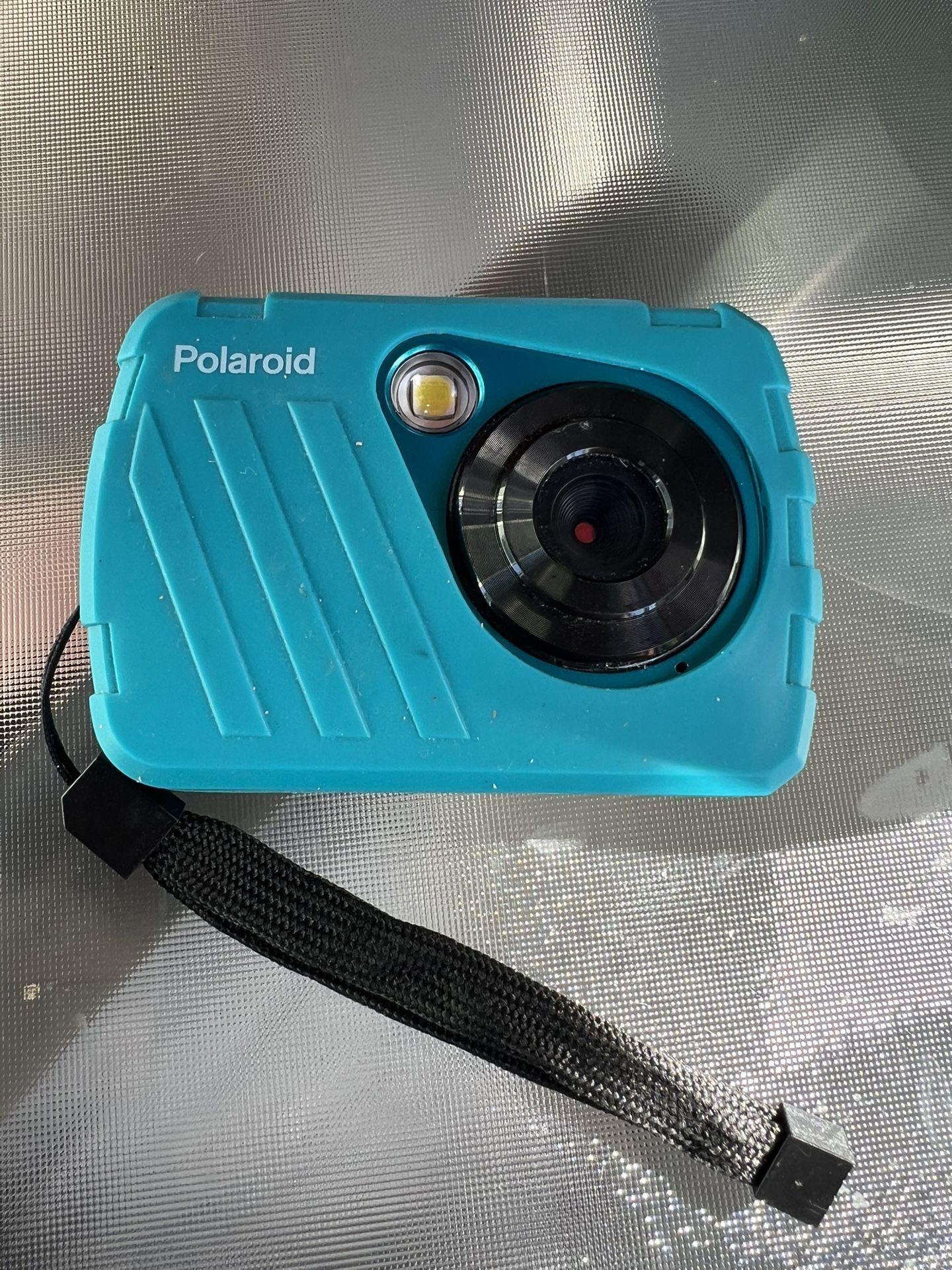 Polaroid 16mp Waterproof Instant Sharing Digital Camera
