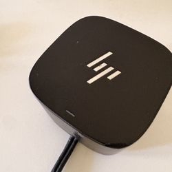 HP  Thunderbolt docking station