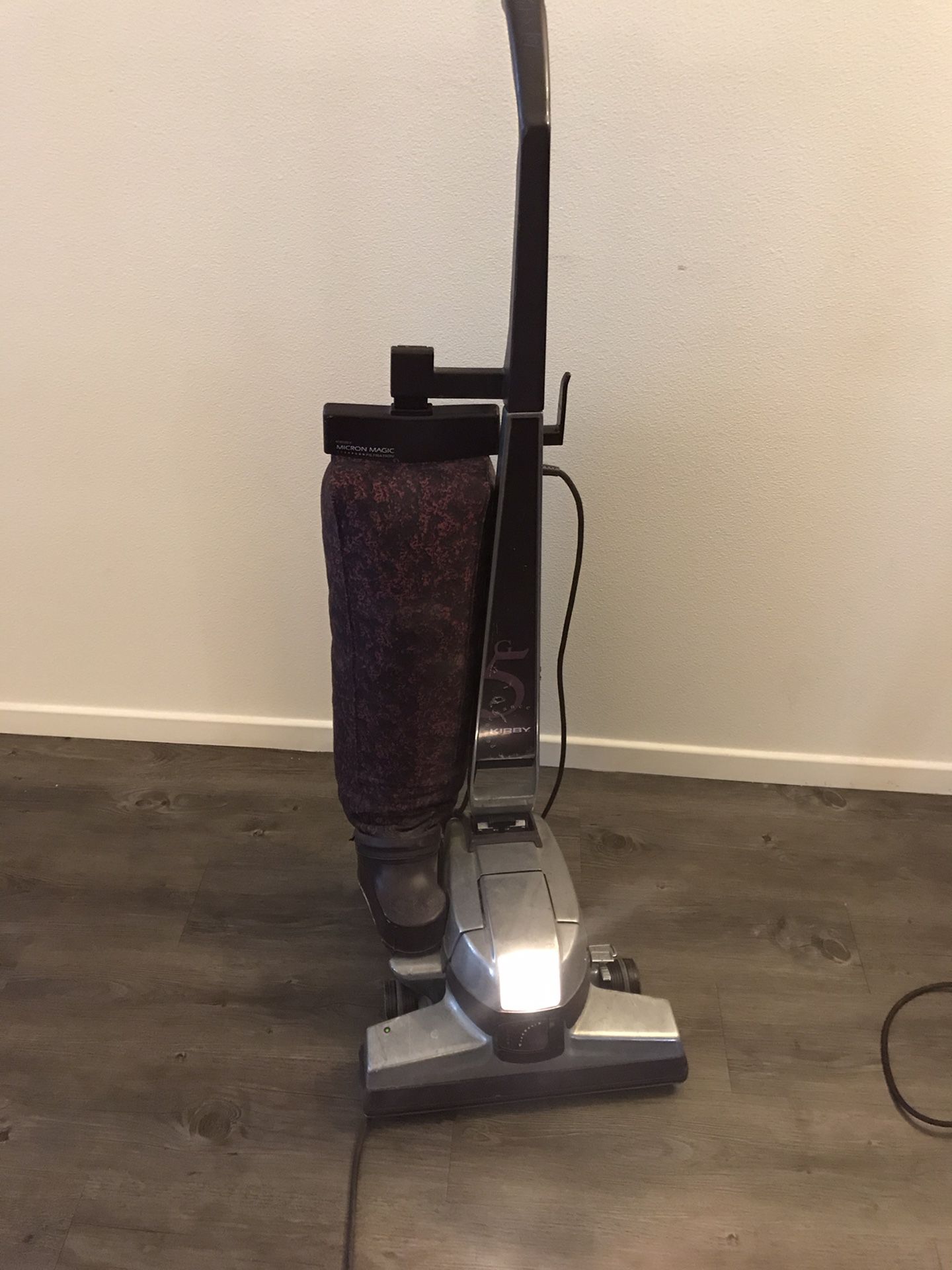 KIRBY Performance G5 Upright Vacuum Cleaner Model G5D
