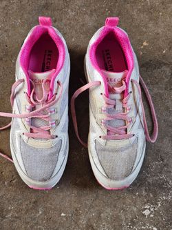 Girls Skechers Shoes 3.5