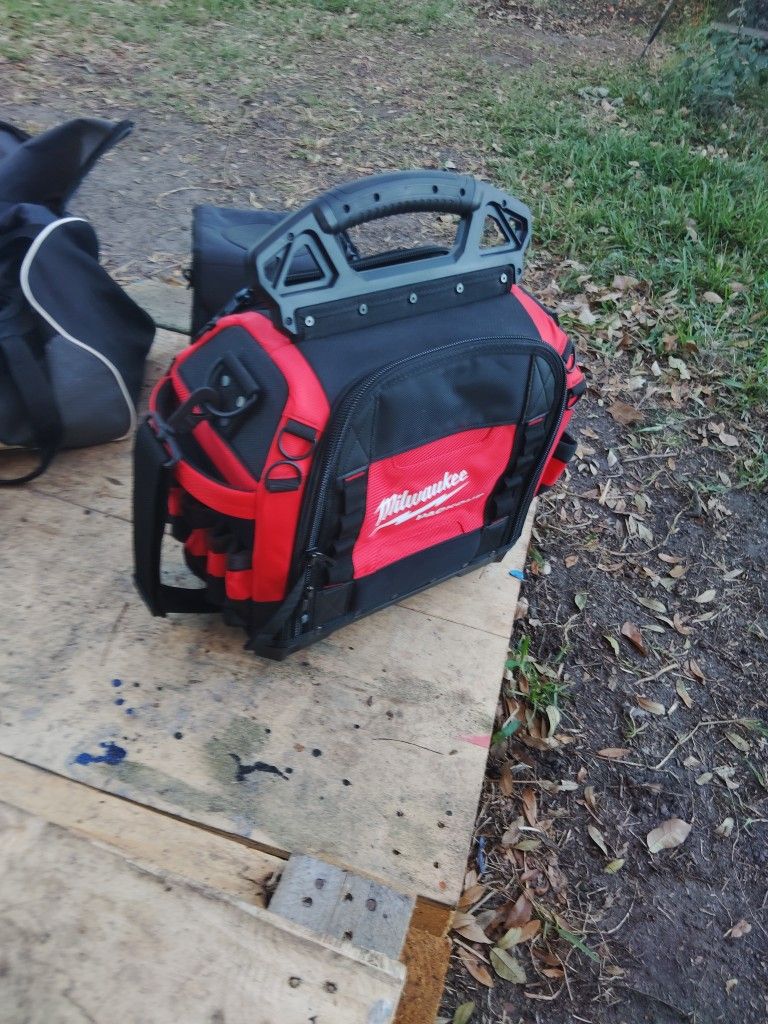Milwaukee Structured Tool Bag