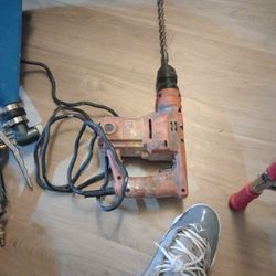 Milwaukee Hammer Drill