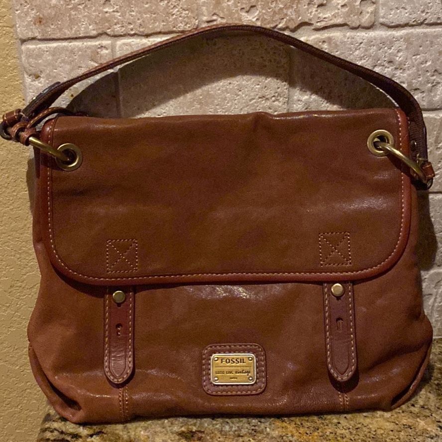 Fossil Long Live Vintage 1954 Brown Leather Purse FIRM for Sale in Wixon Valley TX OfferUp