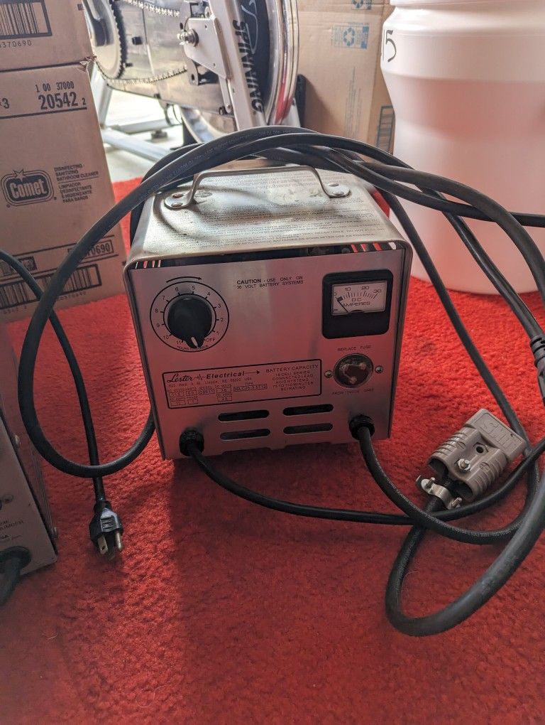 6 VOLT/12 VOLT BATTERY CHARGERS