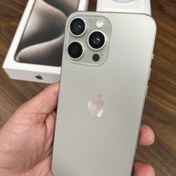 iPhone 15 Pro 256gb Factory Unlocked ( Liberado Para Cualquier Companias)