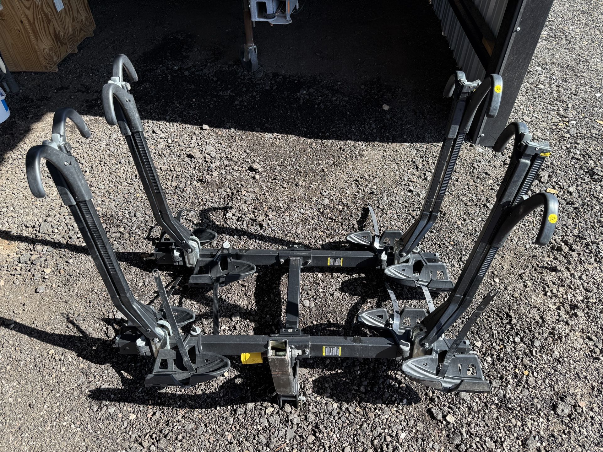 Saris 4 Bike Hitch Rack