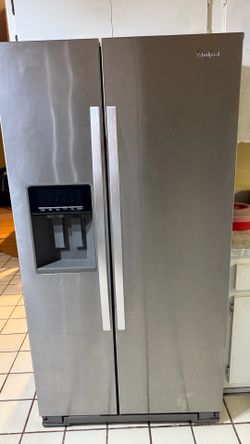 Whirlpool Refrigerator
