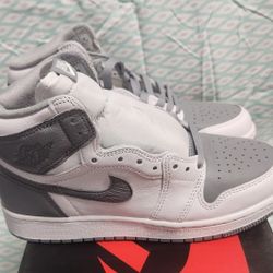 Jordan Retro 1 High 6.5Y/ Women's 8