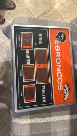 Denver Broncos electrónic score board