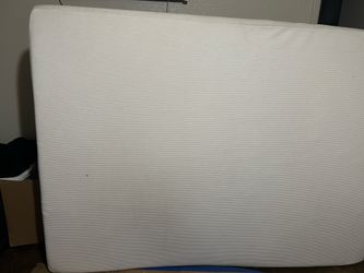Memory foam queen mattress firm