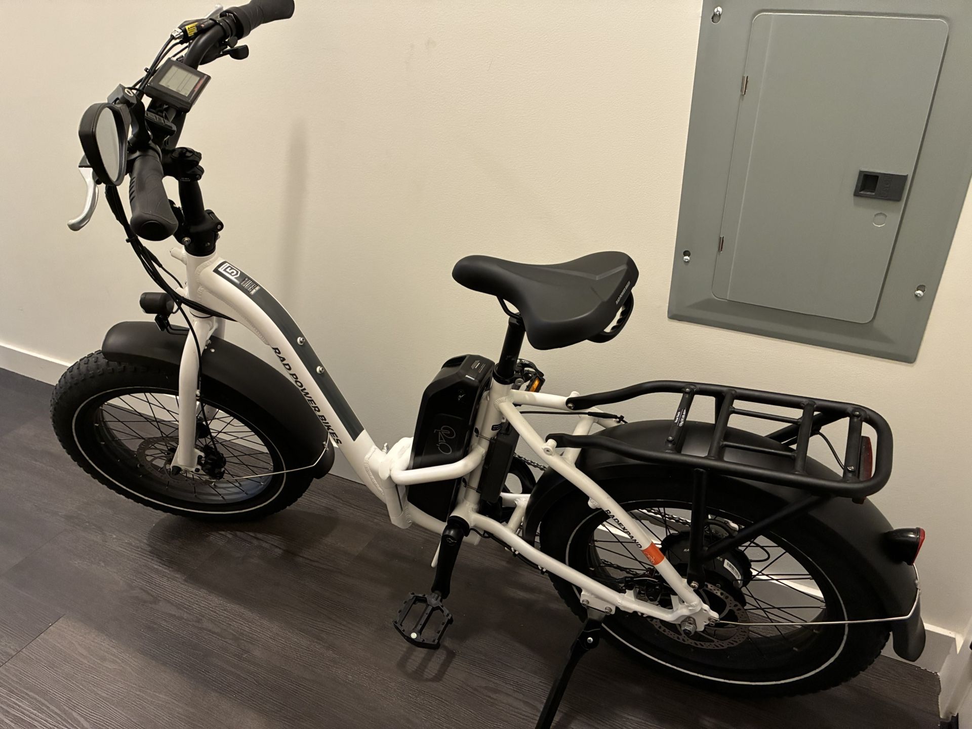 Rad Expand5 & Rad Pro Stand Plus Bike Rack (8 Miles On Bike!)