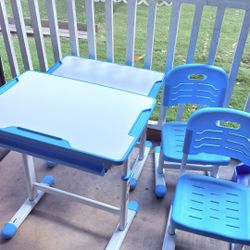Brand new !Kids Desk and Chair Set  Height Adjustable , Pull Out Drawer, Tilt Desktop, Metal Hook, School Student Study Desk Chair for Kids 