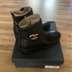 Tommy Hilfiger Women's Imiera Ankle Boots size 6, Black