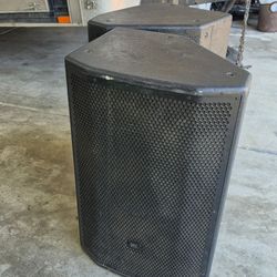 2  SPEAKERS JBL PRX800 SERIES