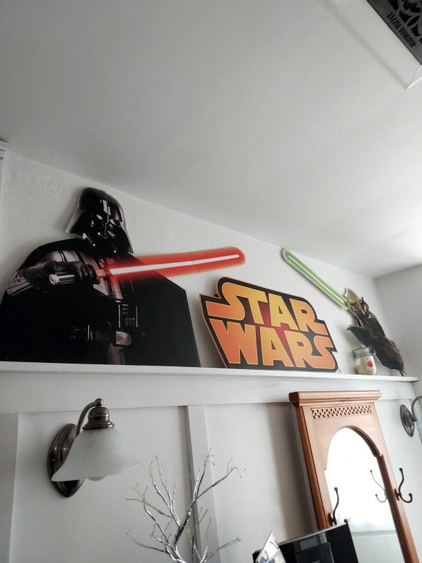 Star Wars Yoda, Darth Vader, Logo Lot Of 3