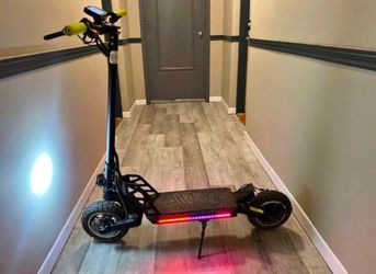 The Top speed is approximately 40 mph, the Range is approximately 100+ miles per tank, depending on riding conditions, Engine: 49cc