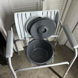 Bedside Potty Chair 