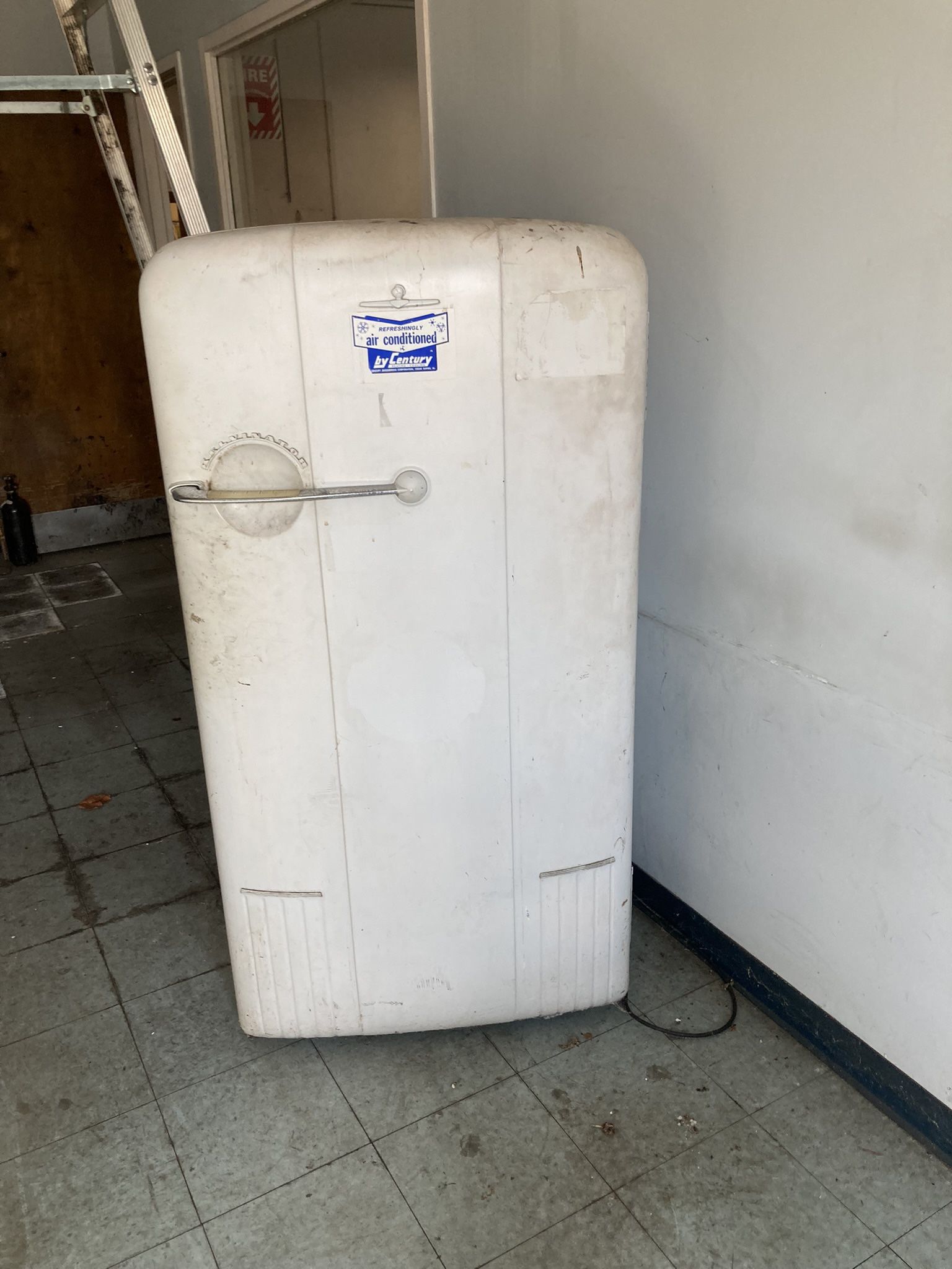 1947  Kelvinator Refrigerator 