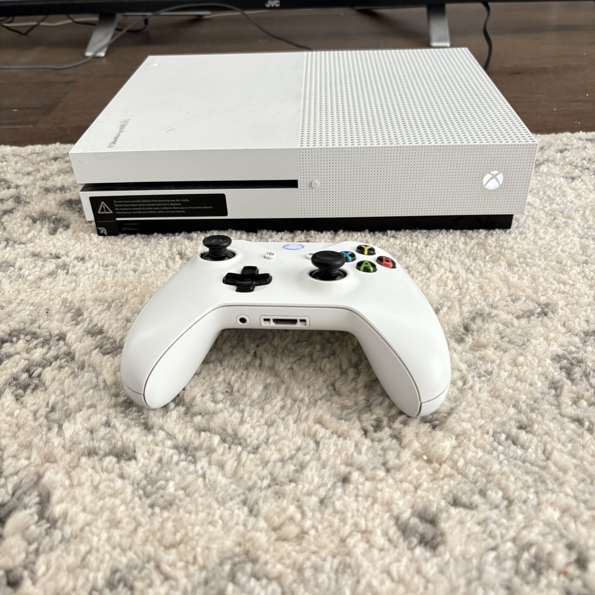 Xbox One with one controller - WORKING 