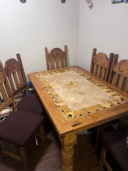 Texans dining table for 6 people
