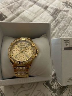 reloj Guess esta nuevo