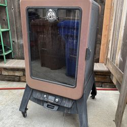Pit Boss Smoker