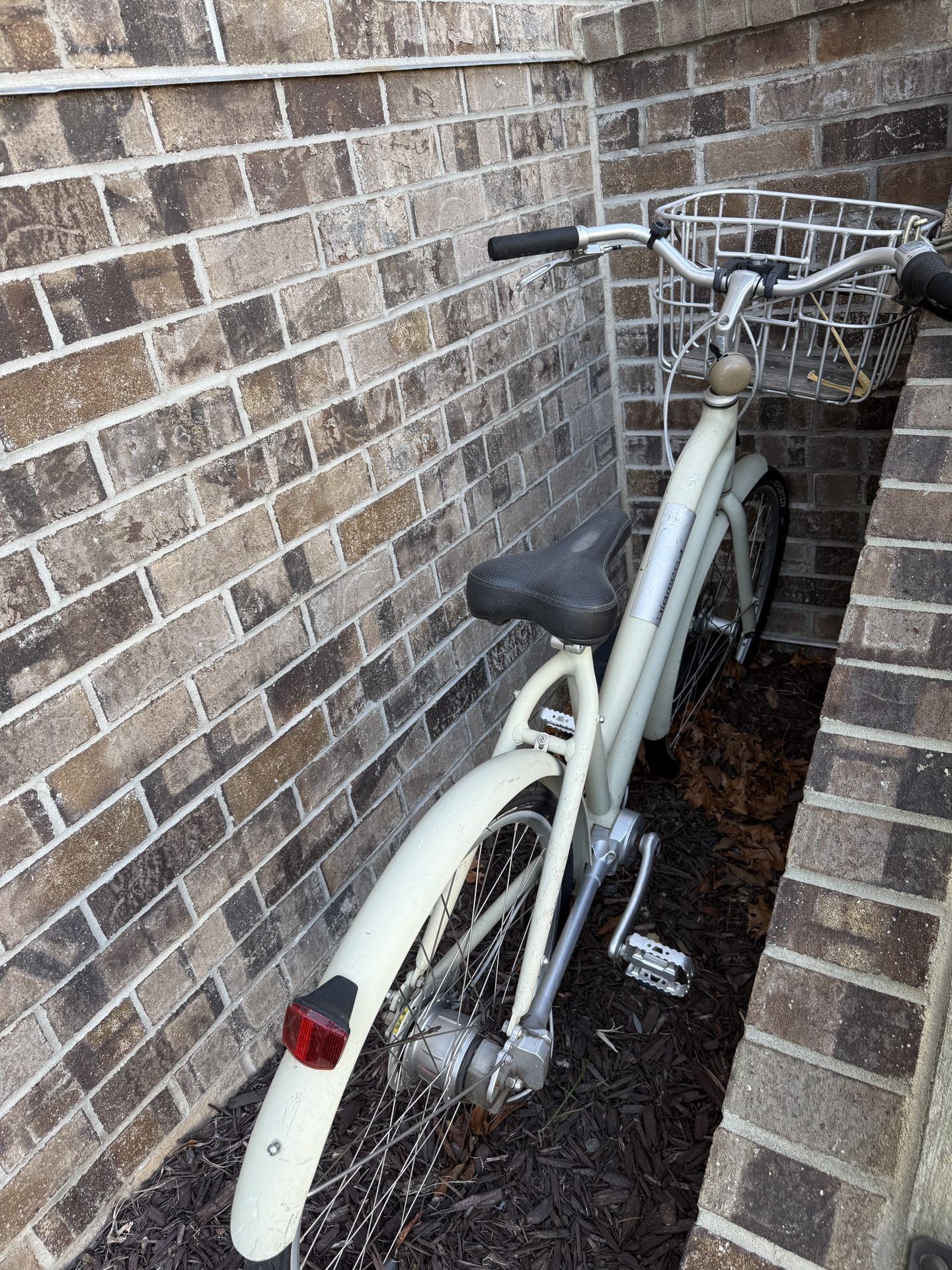 Biomega Tan Cruiser Bike