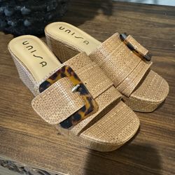 Brand new Womans Wedges Size 7.5