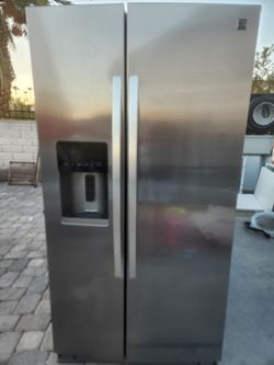 Refrigerator Kenmore Side by Side Stainless steel