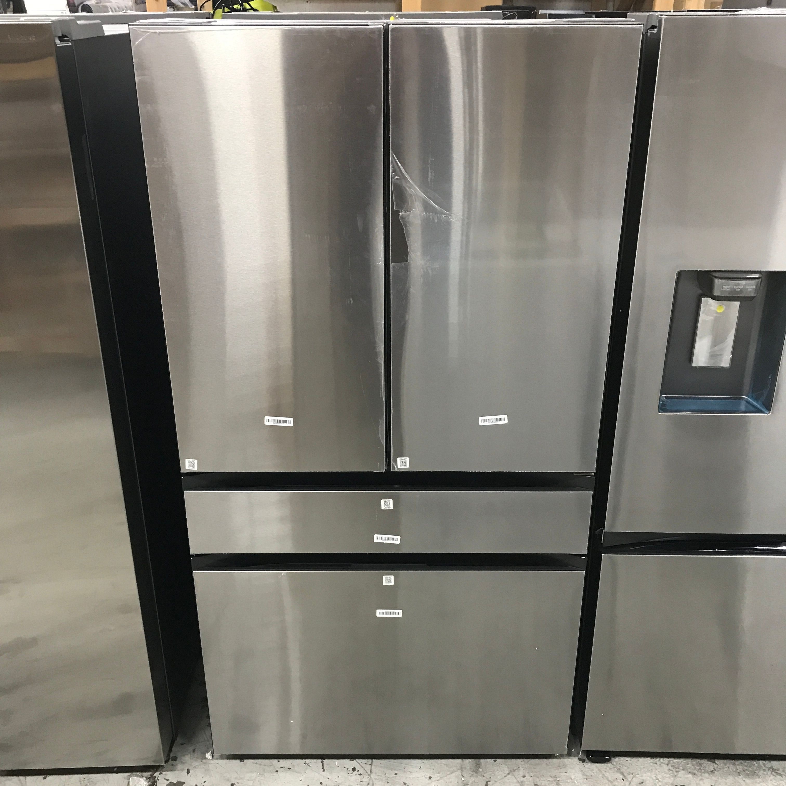 Samsung Bespoke 23 cu. ft. 4-Door French Door Smart Refrigerator Stainless Steel