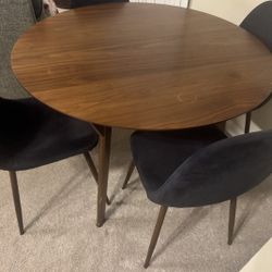 Round Solid Walnut Dining Table and Chairs