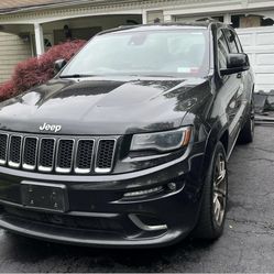 2017 Jeep SRT