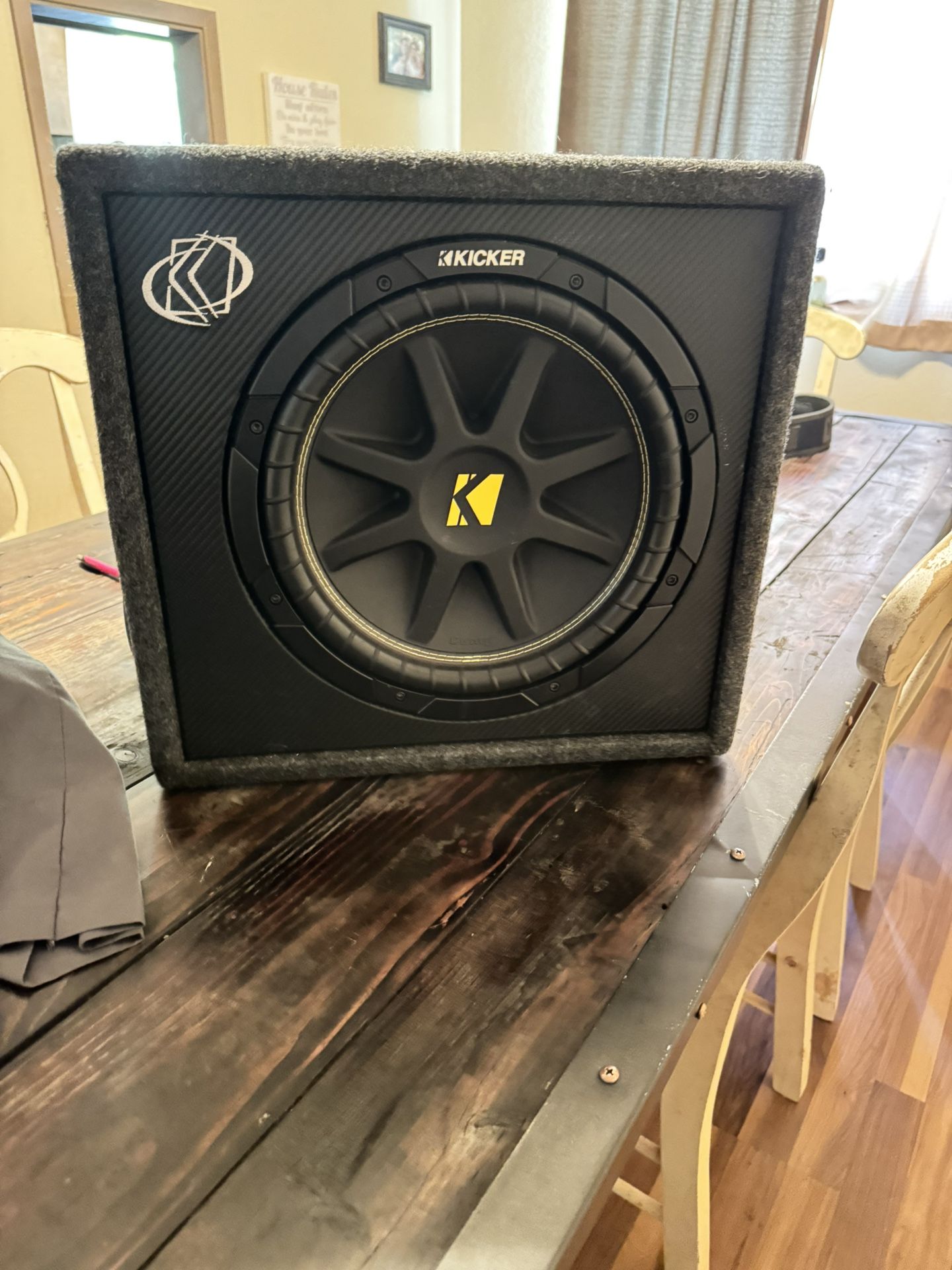 Kicker 12’ Sub With Alpine 500 Watt Amp 