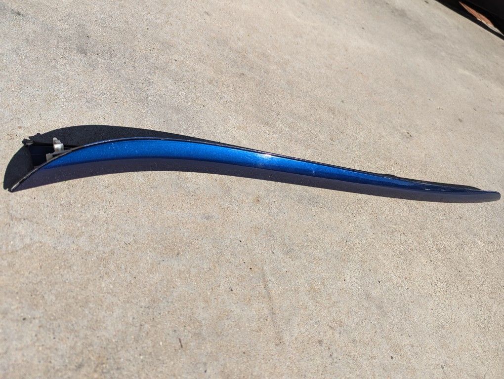 09-14 Tsx Oem Windshield Garnish Assembly (Right Only)
