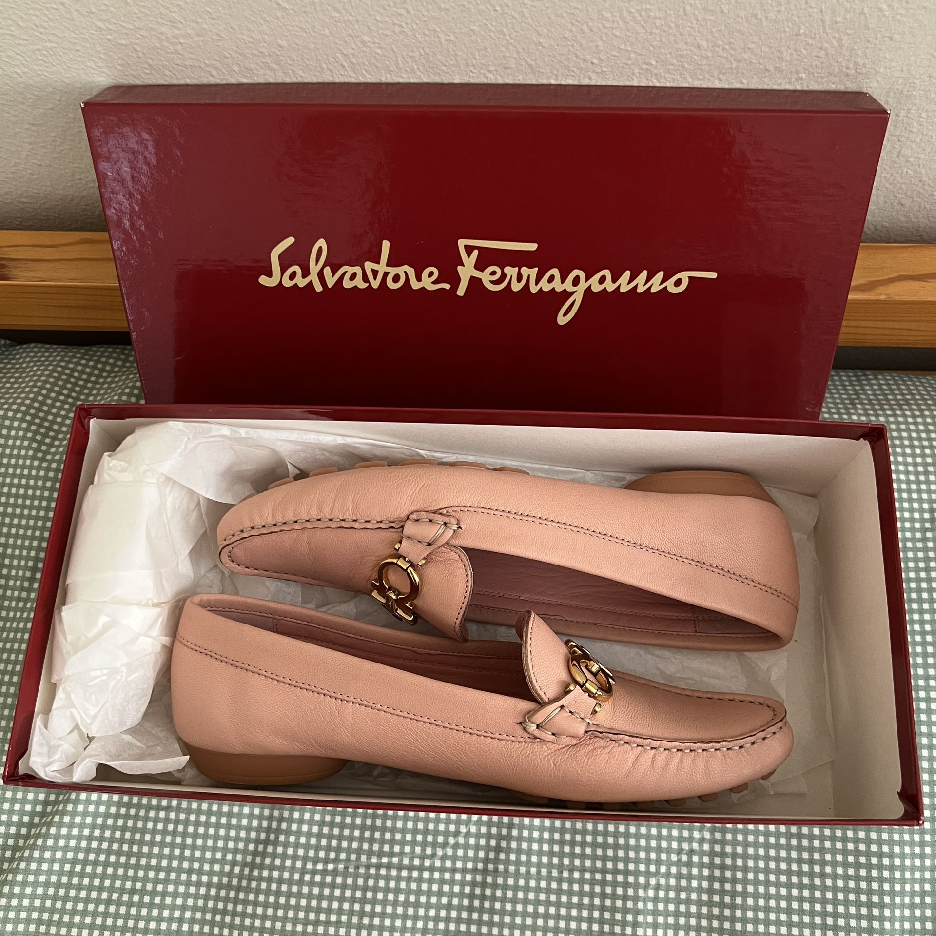 Salvatore Ferragamo Loafers Women’s Size 6